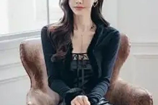 内娱1天4大瓜！顶流恋情、深夜泡酒吧、全身整容一个比一个离谱